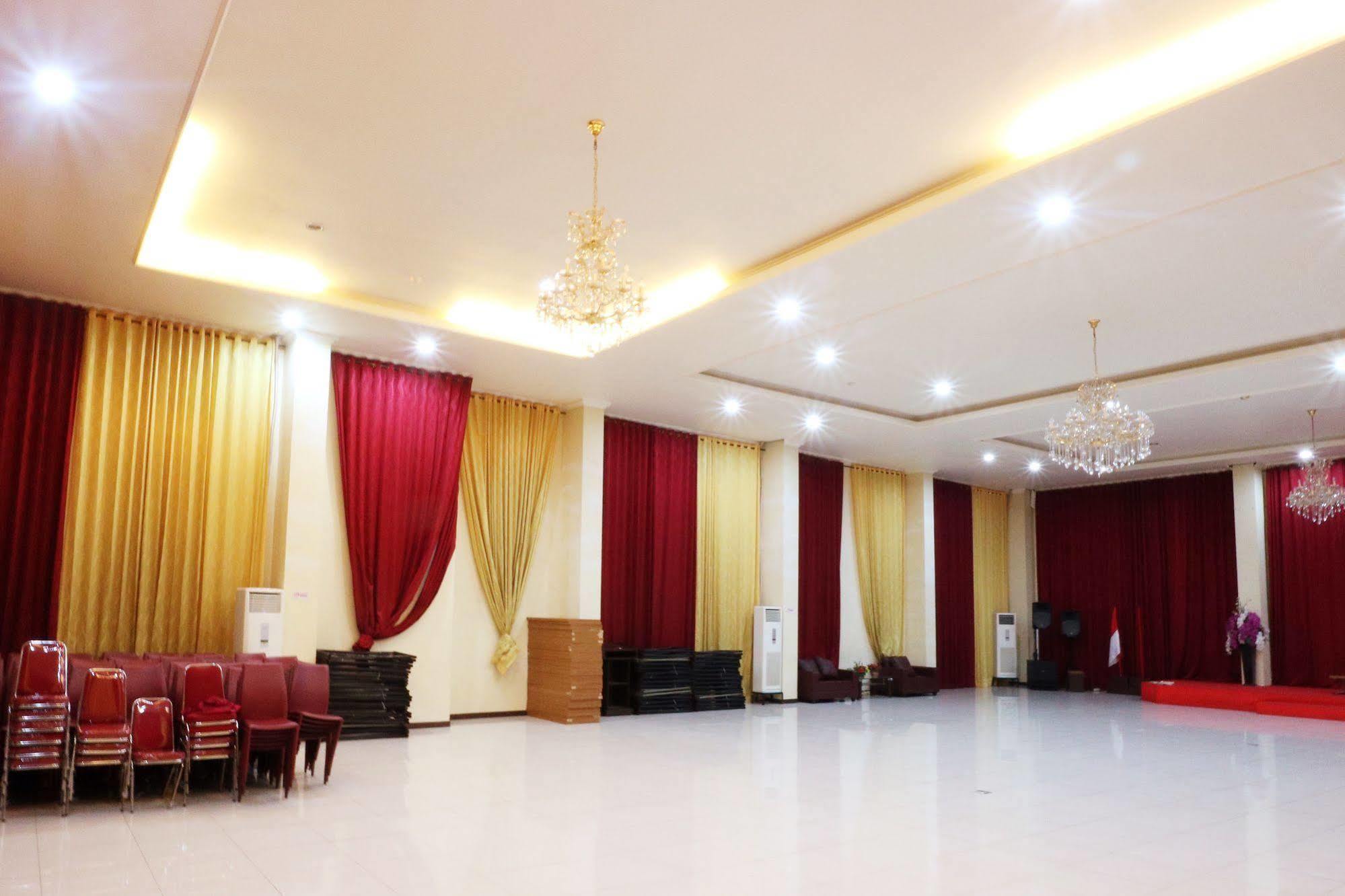 Agraha Andalas Hotel Makasar Exteriér fotografie